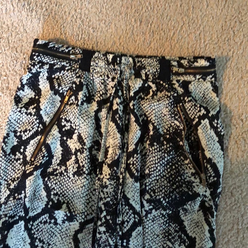LF snakeskin pants size S - Picture 3 of 3